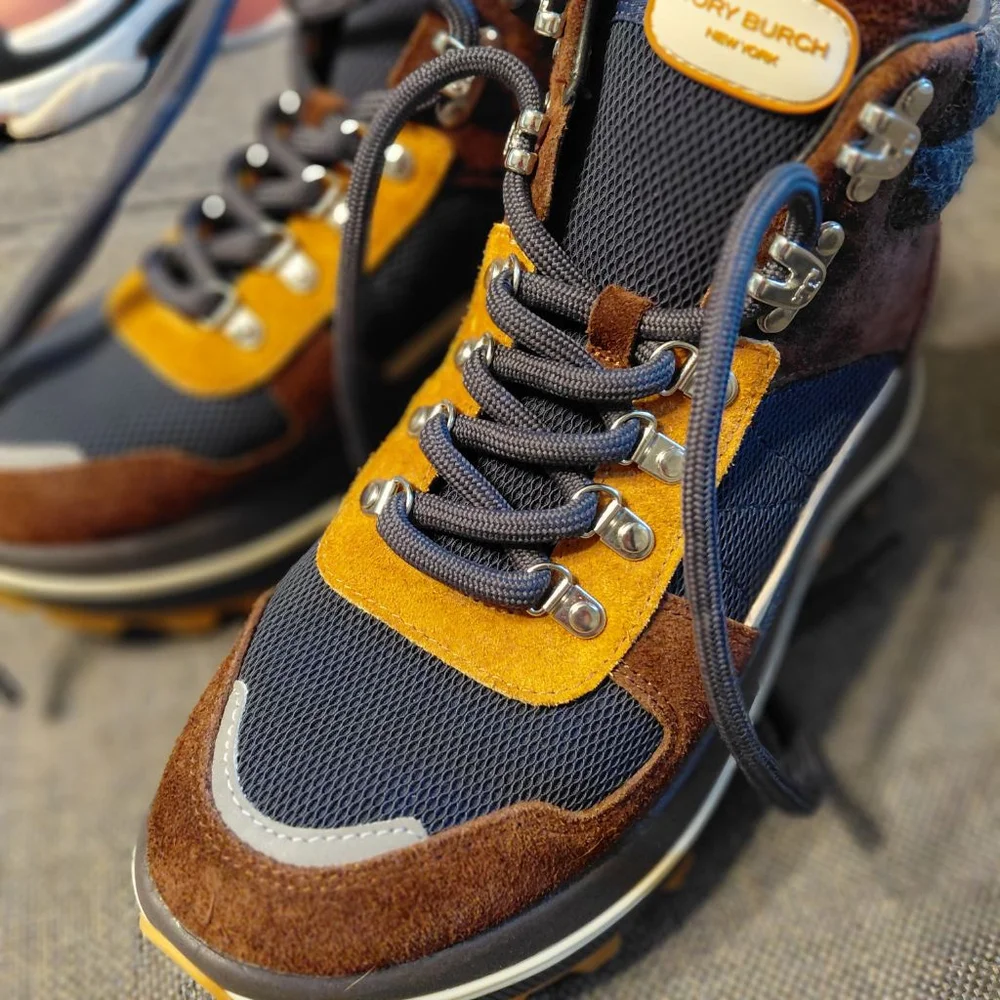 Women's Tory Burch Winter & Rain Boots 8.5 Brown Navy Hiking Style